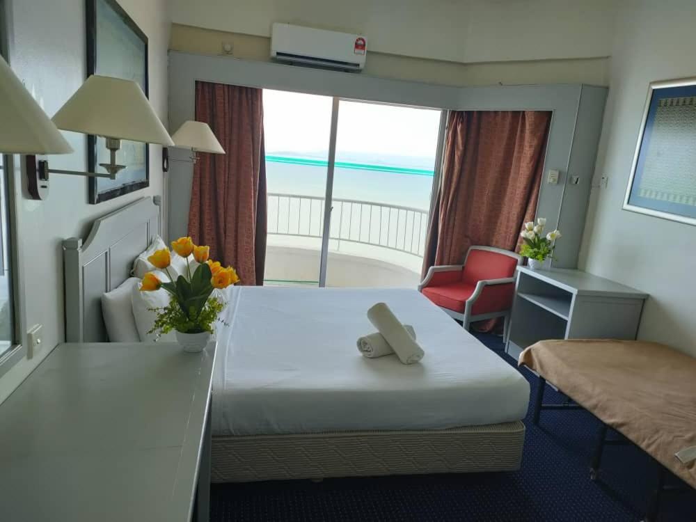 Beachfront Full Sea Penang Tanjung Bungah  Buitenkant foto